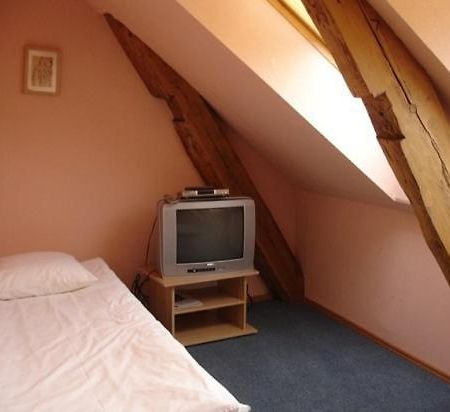 Hotel Kandava Habitación foto