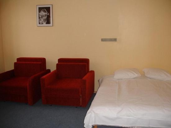 Hotel Kandava Habitación foto
